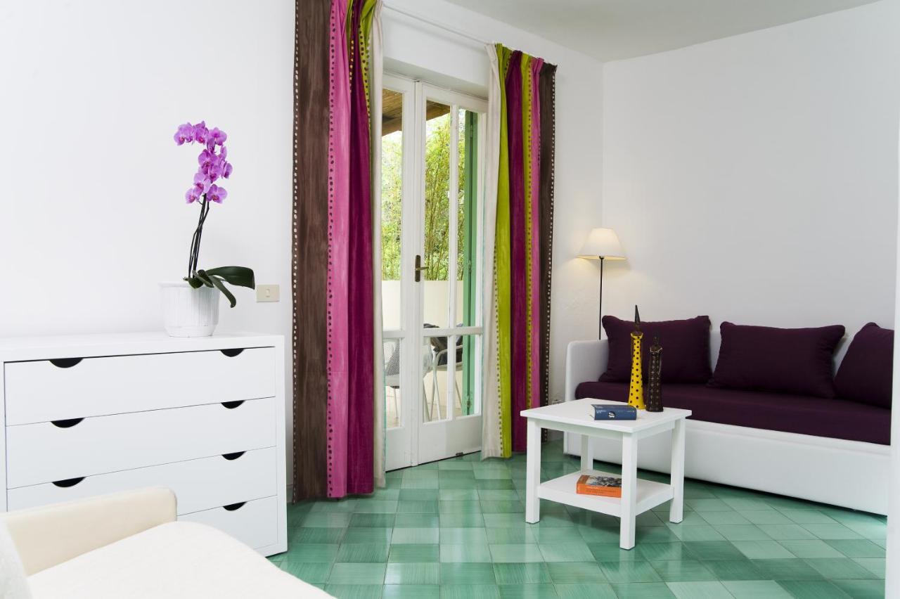Appartamenti Le Pleiadi - Succhivo D'Ischia Sant'Angelo  Room photo